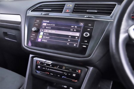 2024 Volkswagen Tiguan - photo 24