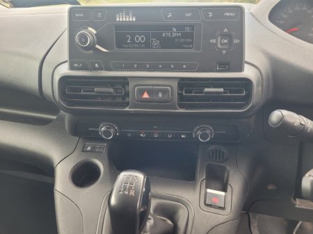 2019 Peugeot Partner - photo 12