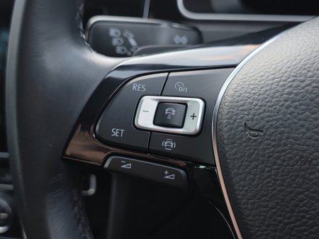 2019 Volkswagen Golf - photo 27