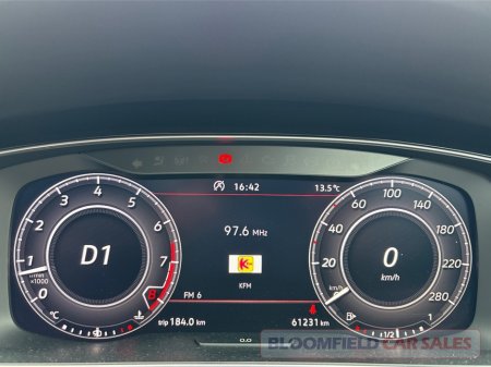 2020 Volkswagen Golf - photo 25