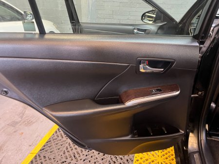 2015 Toyota Camry - photo 17