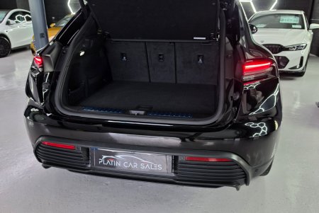 2024 Porsche Macan - photo 17