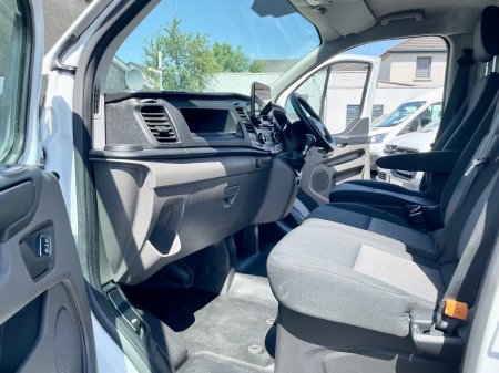 2023 Ford Transit Custom - photo 22