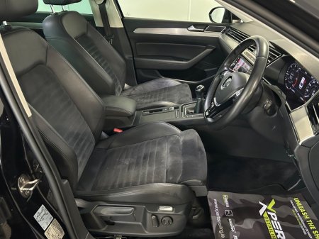2019 Volkswagen Passat - photo 14