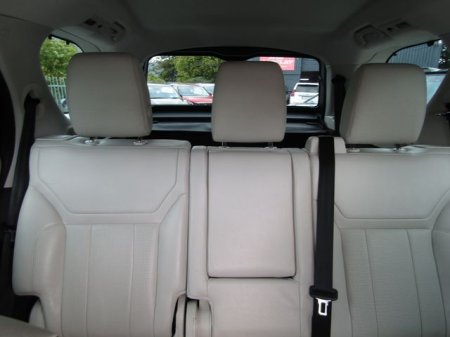 2017 Land Rover Discovery - photo 16