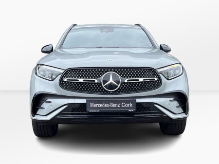 2025 Mercedes-Benz GLC - photo 10