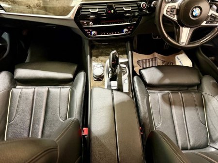 2017 BMW 5-Series - photo 12