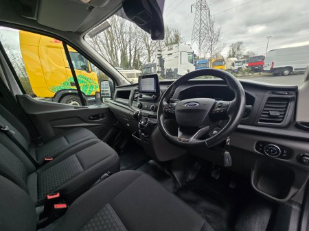 2020 Ford Transit - photo 7