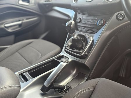 2019 Ford Kuga - photo 12