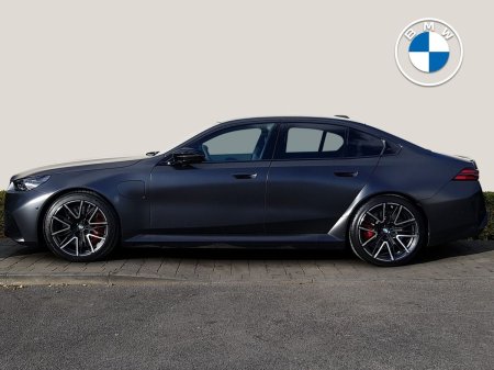 2026 BMW M5 - photo 3