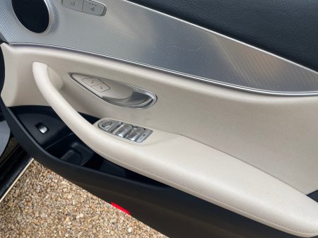2019 Mercedes-Benz E-Class - photo 14