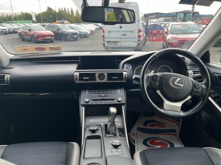 2016 Lexus IS - photo 8
