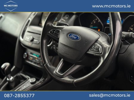2016 Ford Focus - photo 14