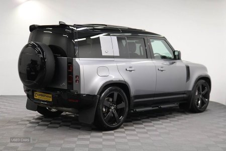 2022 Land Rover Defender - photo 6