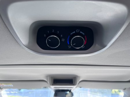 2020 Ford Tourneo Custom - photo 20