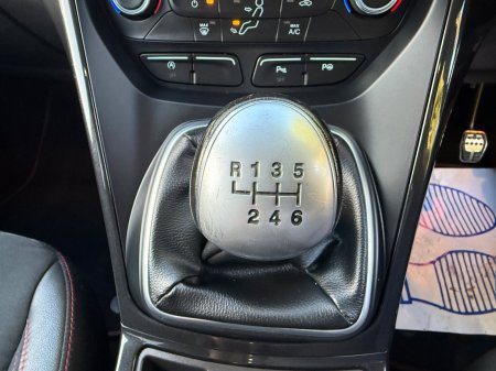 2019 Ford Kuga - photo 17