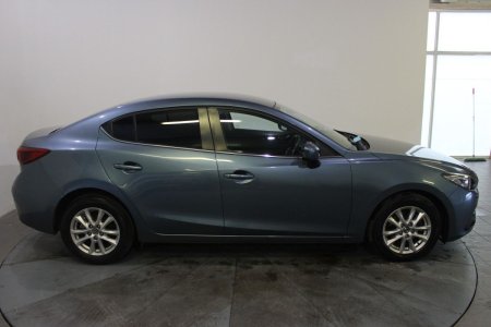 2015 Mazda Mazda3 - photo 2
