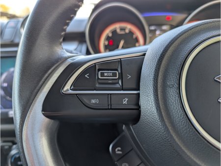 2019 Suzuki Swift - photo 18