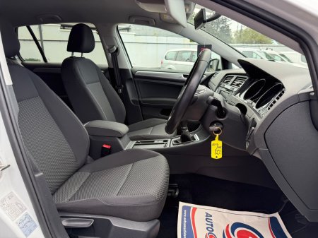 2021 Volkswagen Golf - photo 6