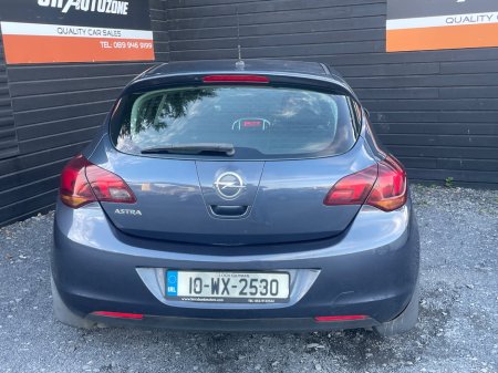 2010 Opel Astra - photo 5