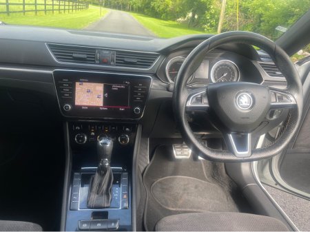 2018 Skoda Superb - photo 8