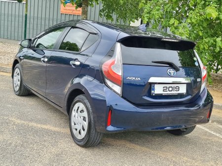 2019 Toyota Aqua - photo 4