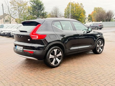 2023 Volvo XC40 - photo 7
