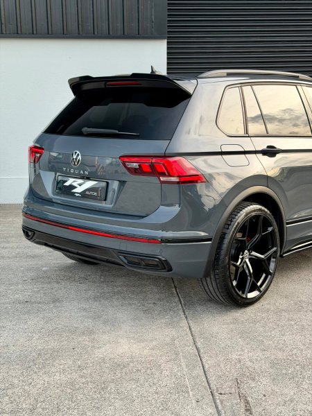 2023 Volkswagen Tiguan - photo 8