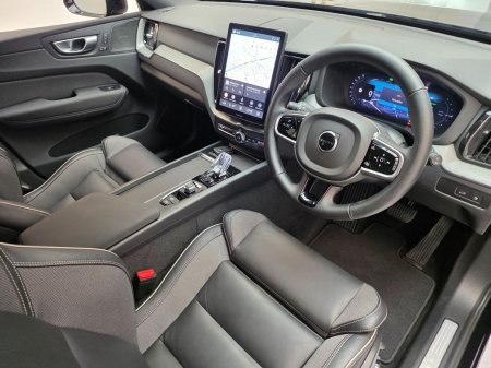2025 Volvo XC60 - photo 9