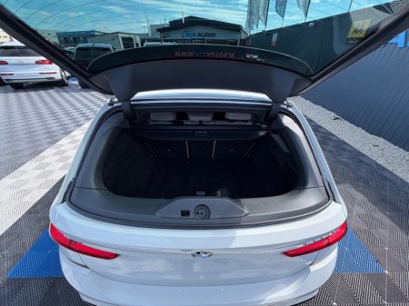 2022 BMW 3-Series - photo 39