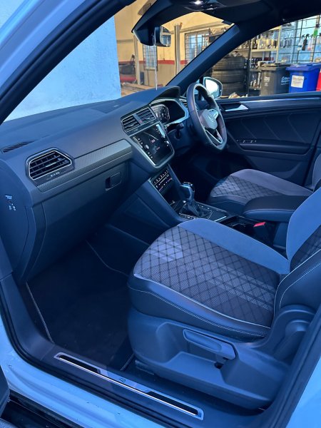 2020 Volkswagen Tiguan - photo 26