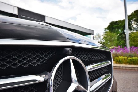 2020 Mercedes-Benz E-Class - photo 8