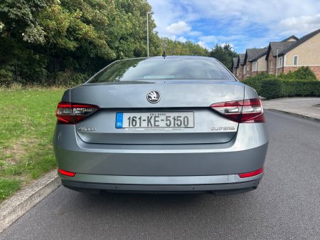 2016 Skoda Superb - photo 5