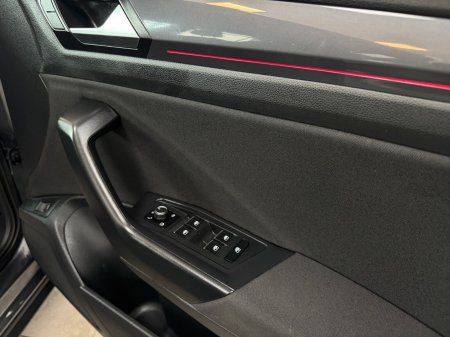 2021 Volkswagen T-Roc - photo 12