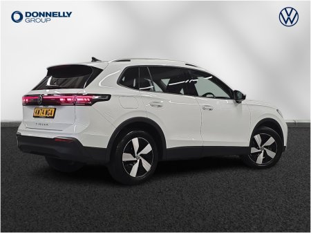 2024 Volkswagen Tiguan - photo 14