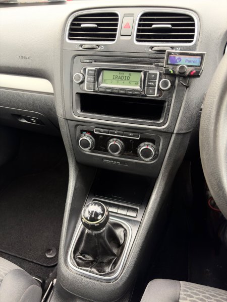 2010 Volkswagen Golf - photo 14