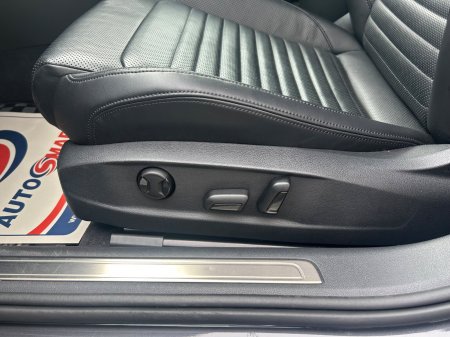 2018 Volkswagen Passat - photo 17