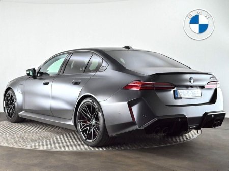 2026 BMW M5 - photo 2