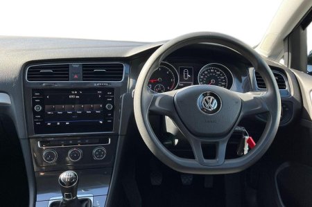 2020 Volkswagen Golf - photo 11
