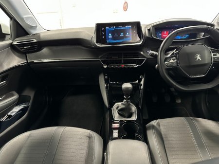 2021 Peugeot 208 - photo 31