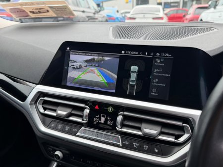 2020 BMW 3-Series - photo 24