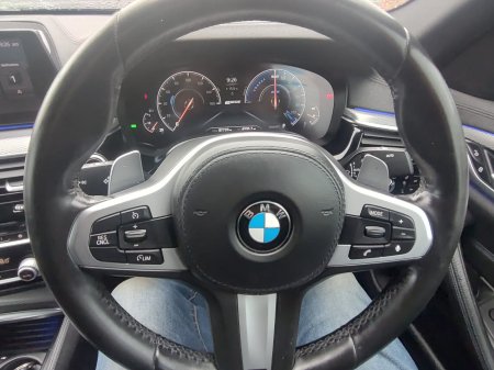 2019 BMW 5-Series - photo 14