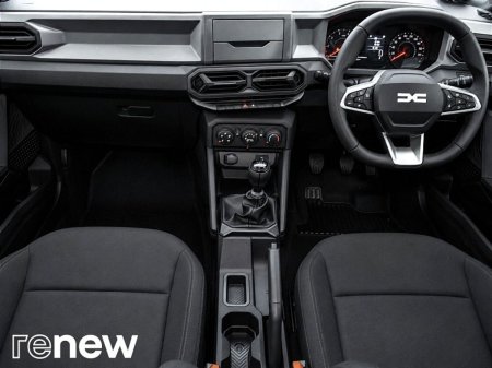 2025 Dacia Duster - photo 2