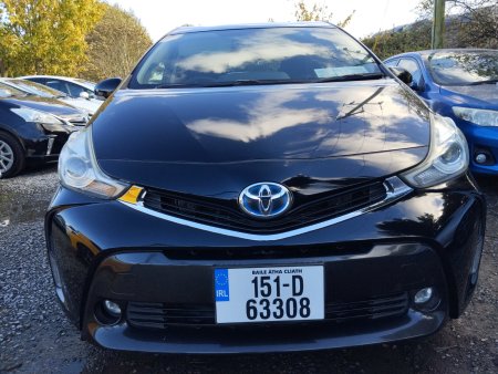 2015 Toyota Prius - photo 2