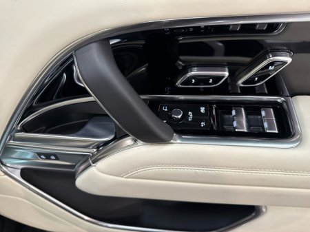 2026 Land Rover Range Rover - photo 28