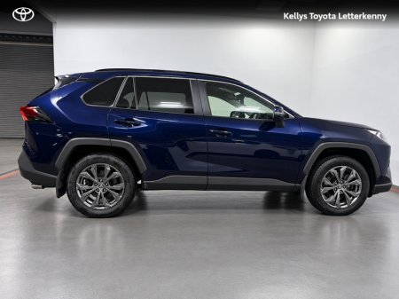 2022 Toyota RAV4 - photo 3