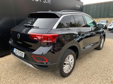2023 Volkswagen T-Roc - photo 3