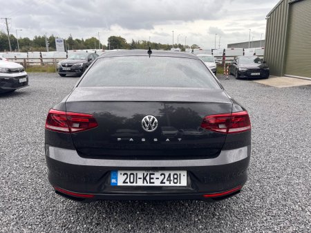 2020 Volkswagen Passat - photo 6