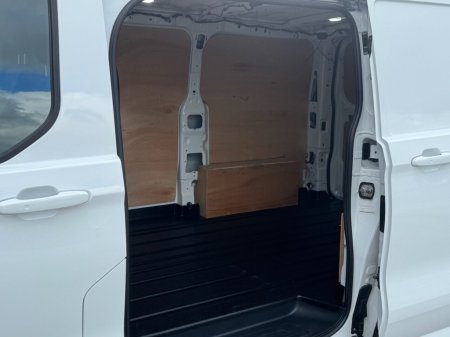 2024 Ford Transit Custom - photo 16