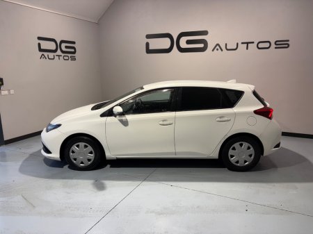 2016 Toyota Auris 1.4 D-4D TERRA 4DR